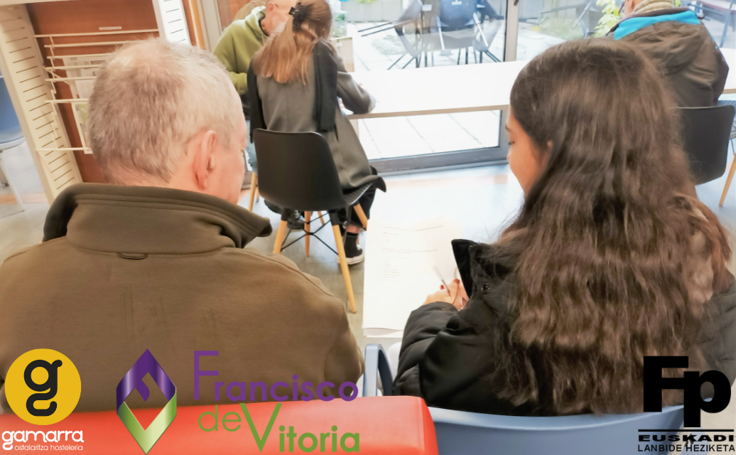 Jarduera berezia Menpekotasun Egoeran dauden Pertsonen Arreta zikloan